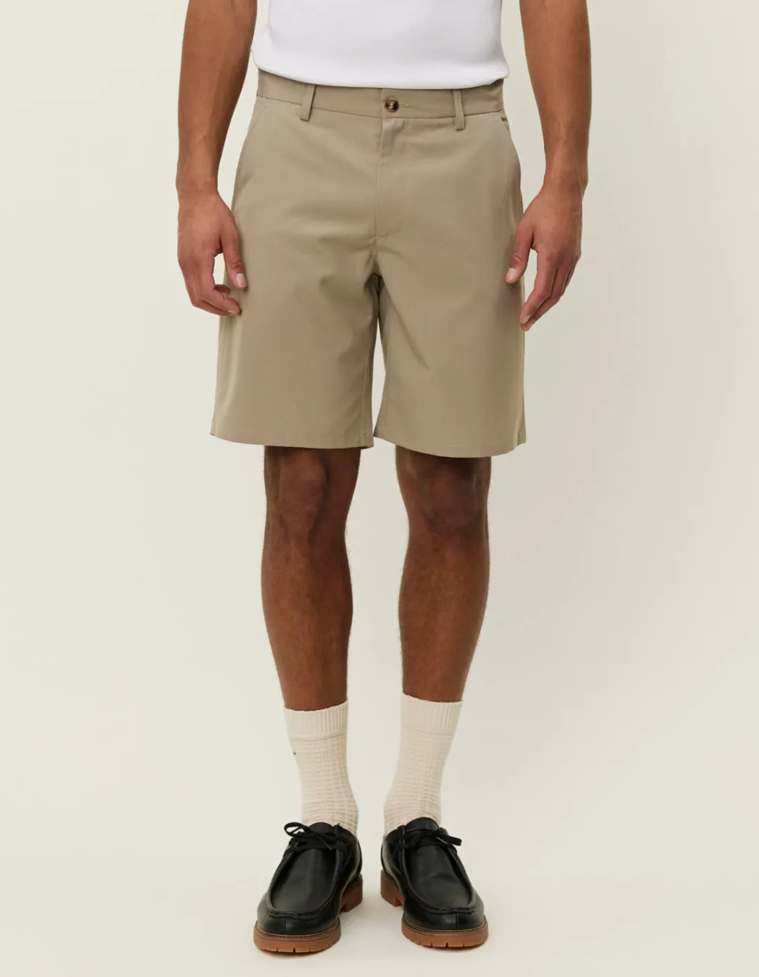Les Deux Como Reg Solid Shorts | Shorts