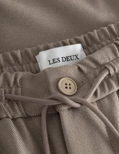 Les Deux Como Tapered Drawstring Pants | Pants