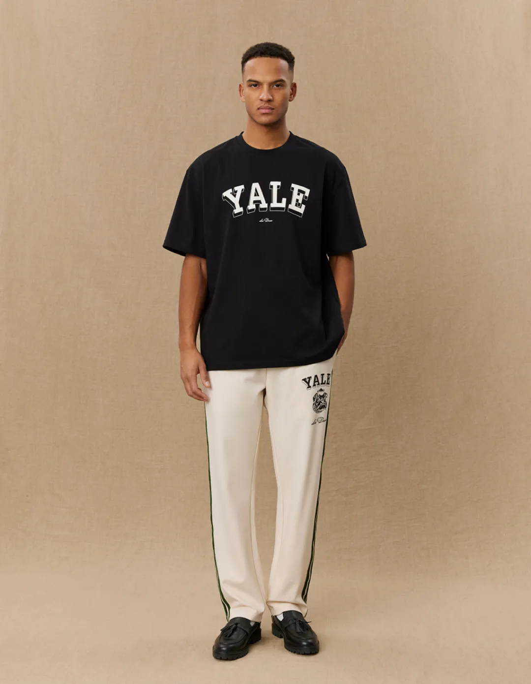 Les Deux Yale College T-Shirt | T-Shirts